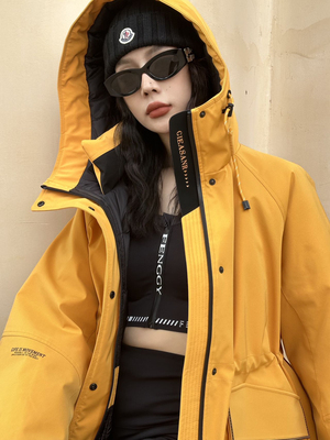 户外三防女装冲锋衣防寒羽绒服