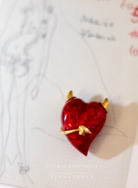 现货小恶魔尾巴德国项坠