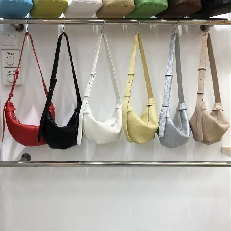 网红时尚新款个性半月包软皮质感休闲单肩斜挎女包托特包百搭背包