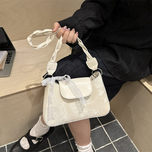 女包2026夏季新款小众撞色手提包复古百搭腋下包拼色单肩斜挎小包