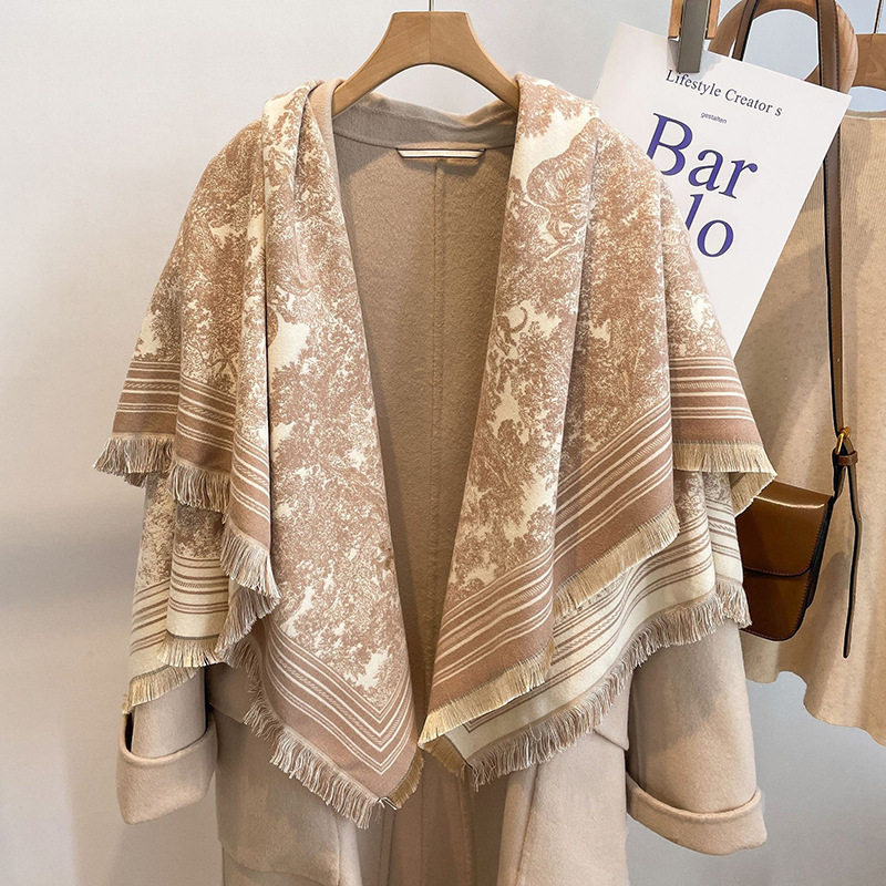 欧美时尚树纹提花仿羊绒围巾女冬季高级感加厚流苏披肩保暖大方巾