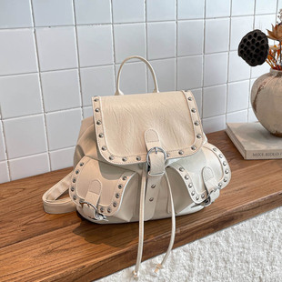 小众洋气街头朋克背包潮款 复古铆钉潮流时尚 潮流大容量双肩包个性
