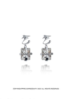 高级感耳钉前置表达厚镀白金小众