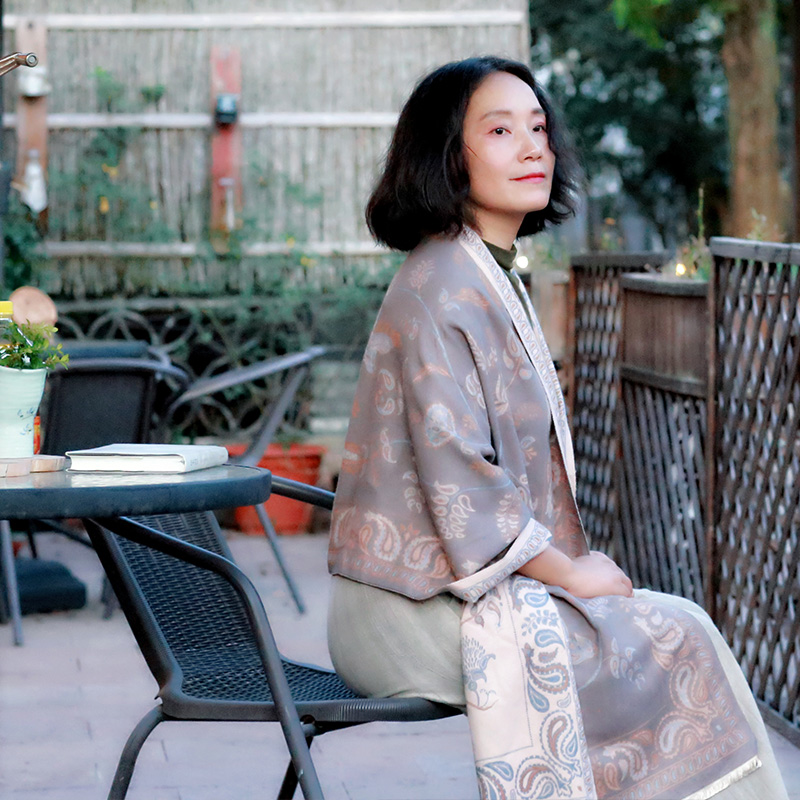 2025春秋双面仿羊绒围巾超柔软高级触感时尚围脖保暖披肩两用秋冬