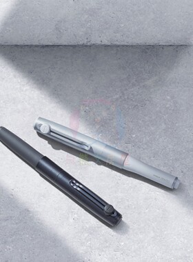 日本UNI三菱uniball zento限定商务系半金属按动中性笔拔帽磁吸款