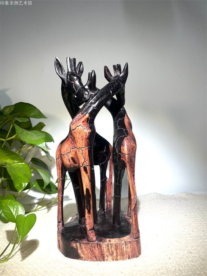 非洲木雕长颈鹿 坦桑尼亚黑木雕刻 家居会所民宿样板间红木摆件