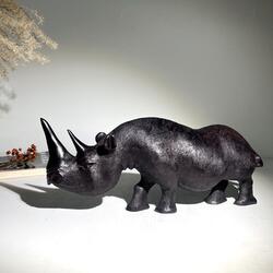 木雕犀牛非洲黑木雕动物摆件乌木雕软装创意设计