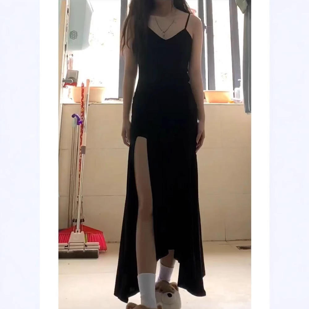纯欲辣妹风不规则吊带连衣裙女夏季新款开叉设计收腰显瘦鱼尾