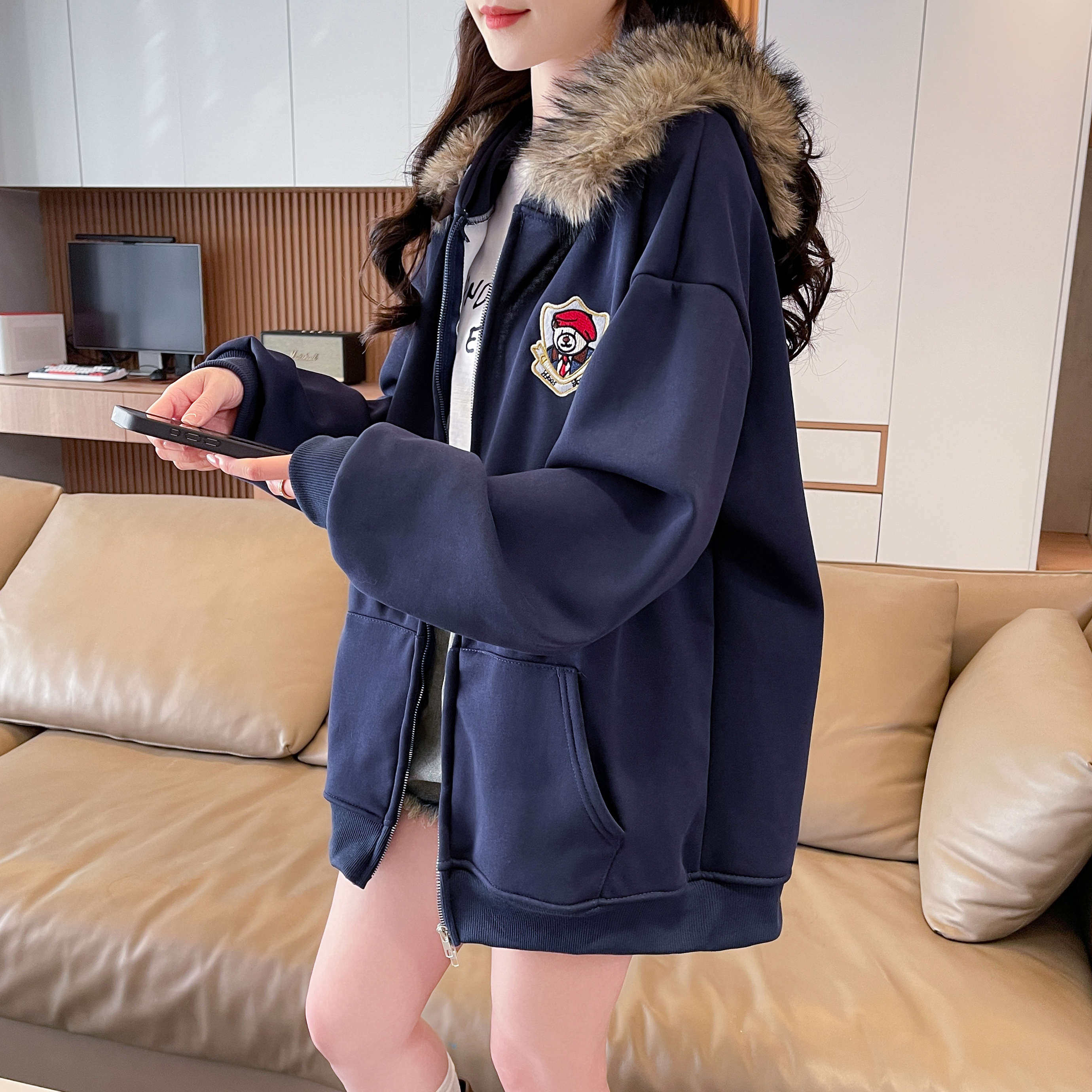 纯棉美式复古卡通刺绣加绒开衫外套女带毛领百搭秋冬连帽薄款卫衣