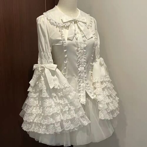 梦孚子内搭蕾丝姬袖修身衬衫