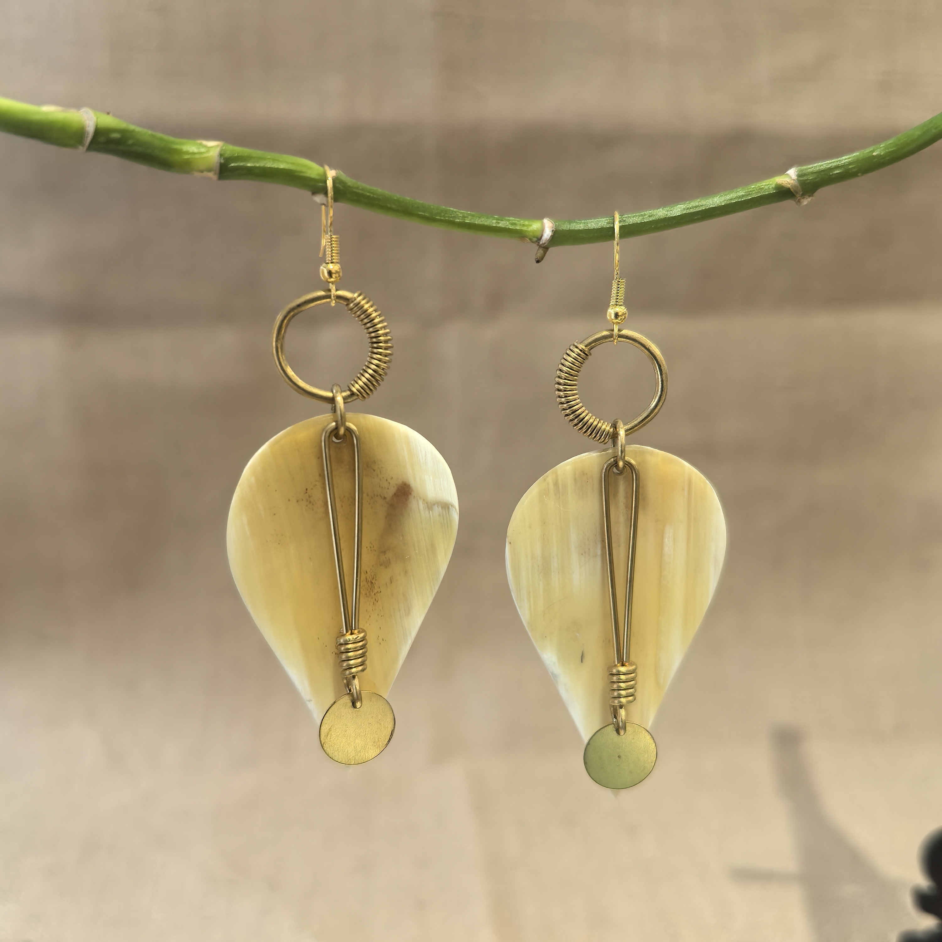 非洲设计师款异域风情牛角女耳环