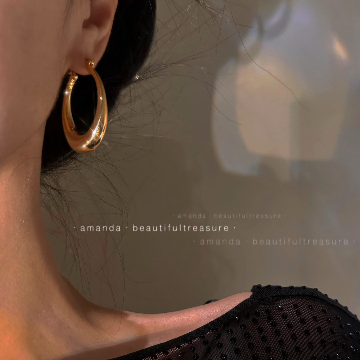 高级感亮金色质感椭圆圈耳环