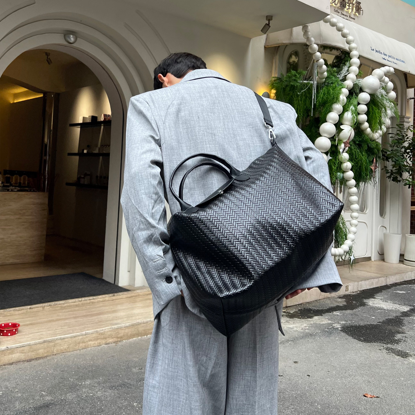 YUEN设计款个性单肩斜挎大容量皮质男女生个性休闲健身旅行包手提