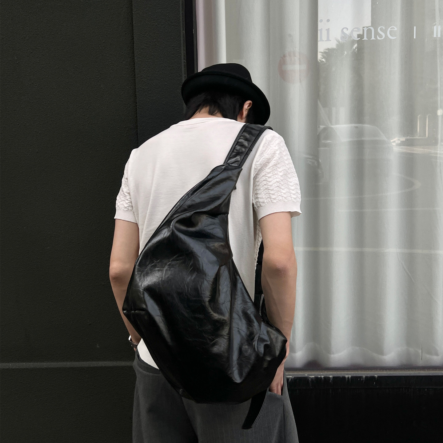 YUEN设计师款个性ins月牙褶皱单肩斜挎牛角包松弛感hobo包男女生