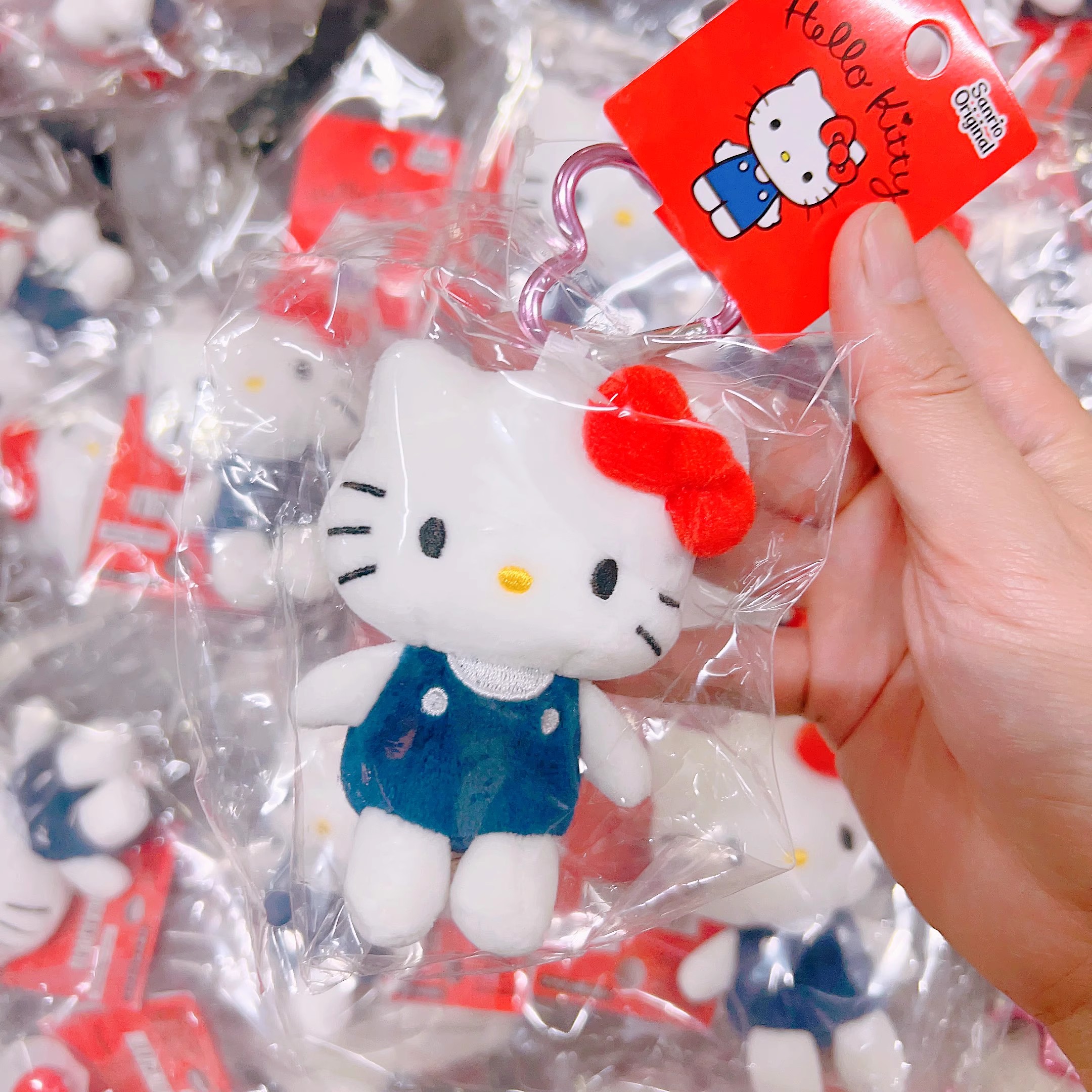 包邮现货日本sanrio三丽鸥明星智秀同款迷你爱心扣挂件helloKitty 模玩/动漫/周边/娃圈三坑/桌游 动漫挂件/文具 原图主图