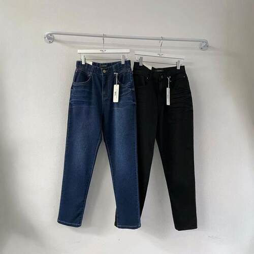 韩国代购秋季烟管直筒男友牛仔裤