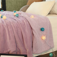 Small blankets made of lambskin, thickened winter blankets, office midday nap blankets, coral velvet blankets, student dormitories thumbnail 6