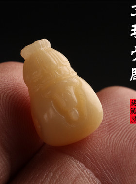 藏汉屋牛骨雕刻无相佛三通佛头