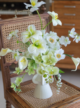 仿真花设计款白绿色瓶插花花束婚礼花样板间餐桌客厅摆件摄影道具