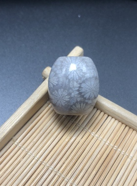 天然珊瑚玉桶珠双面灰底白花桶径19.5*厚21.6mm适合12mm以上珠子