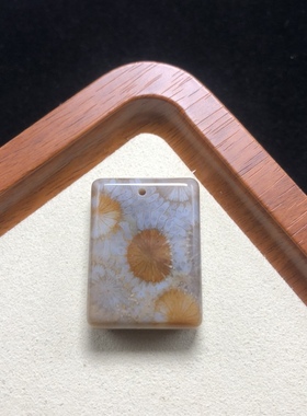 印尼料天然珊瑚玉俏色大花精品方牌子吊坠玉化通透项链个性特色款