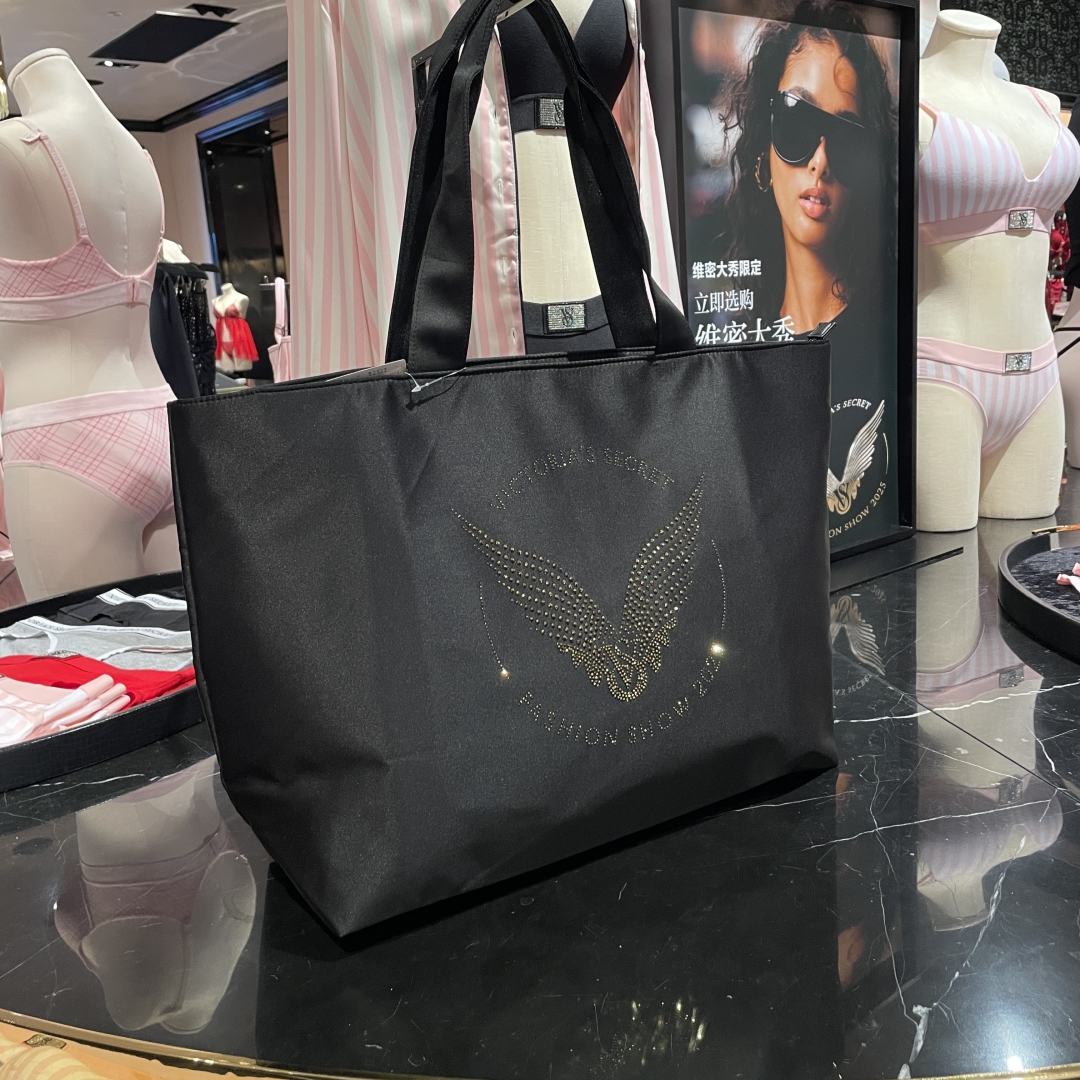 25大秀款托特大容量女士手提包维多利亚的秘密现货正品百搭通勤