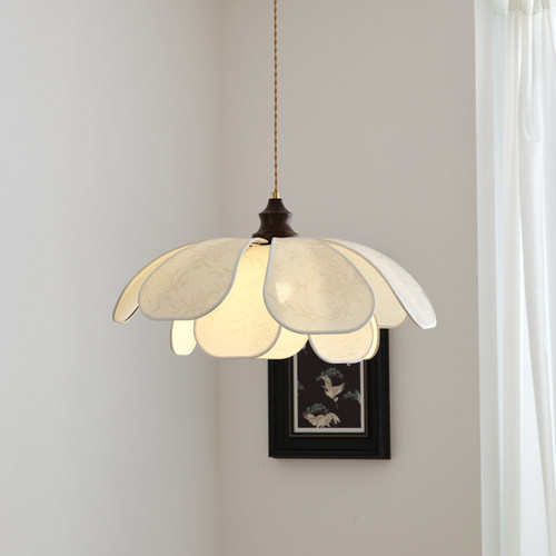 原创设计唯美花瓣吊灯