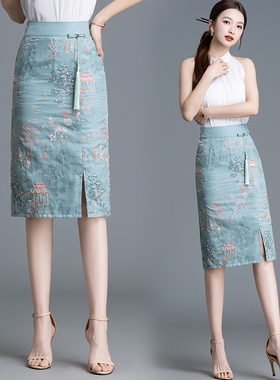 新中式国风半身裙女装2026新款春夏季马面裙重工刺绣缎面包臀半裙