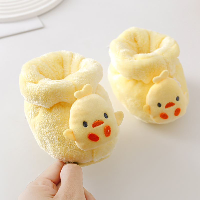 婴儿鞋子冬季男宝宝鞋初生0一6月满月幼儿鞋袜3防掉2女新生儿棉鞋