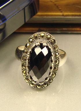 高贵风夸张百搭镶嵌黑玛瑙戒指
