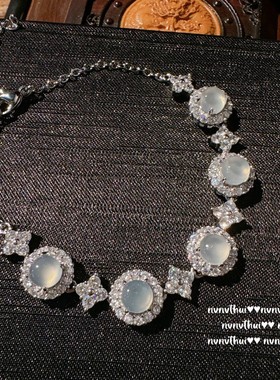 缅甸水沫玉太阳花蛋面宝石手链 幂幂同款 糯冰种玉髓蛋形锆石链