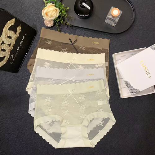 LAP新款纯欲风蕾丝提花中腰无痕内裤 舒适透气莫代尔裆三角女内裤
