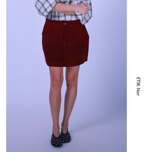ETIK Nor瑞典复古麂皮羊皮酒红色短裙