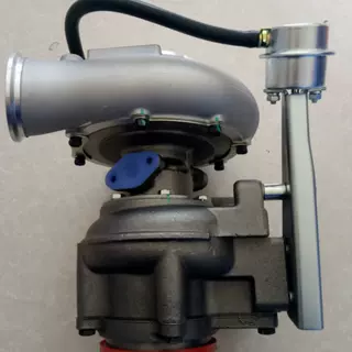 配东风6CT发动机300PS KD86F3 4051323 4050205 涡轮增压器增压机