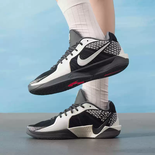 Nike耐克缓震运动篮球鞋