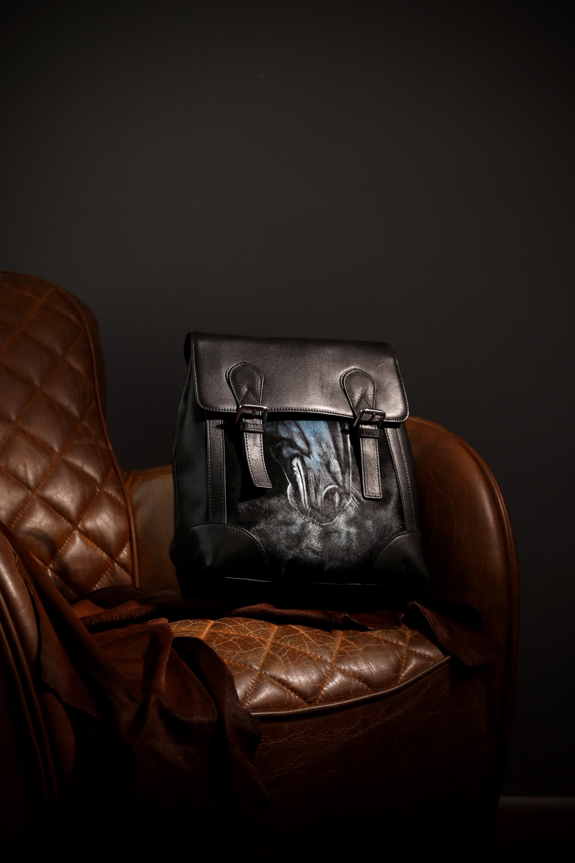 归迹原创手绘牛毛皮纤维艺术毛皮画衍生品双肩包