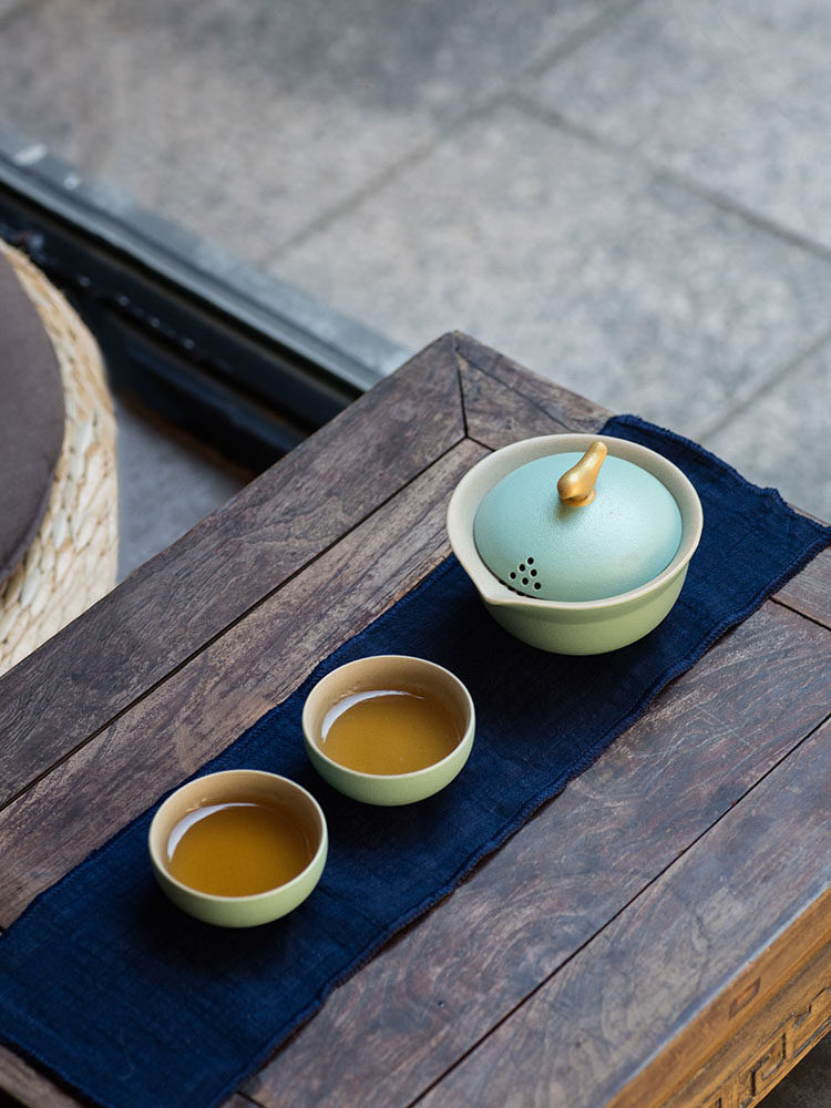 Kung Fu Dao One pot two cups Travel tea set Capsule portable bag Outdoor set Solid color ceramic portable express cup