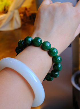 【一物一图】13.4mm白绿色和田玉碧玉手串～俄碧稀有品类～16手围