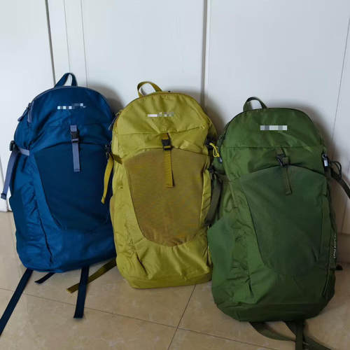 【山系登山包包】尼龙水杯雨伞包外出20升登山徒步旅行