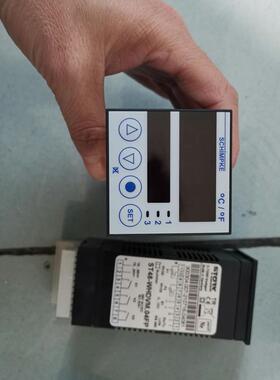 现货STORK ST48-WHDVM.04FP温控器询价