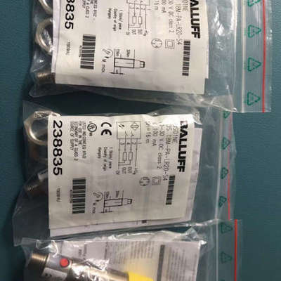 BOS01NE Balluff巴鲁夫BOS 18M-PA-LR20-S4镜反射光电传感器议价