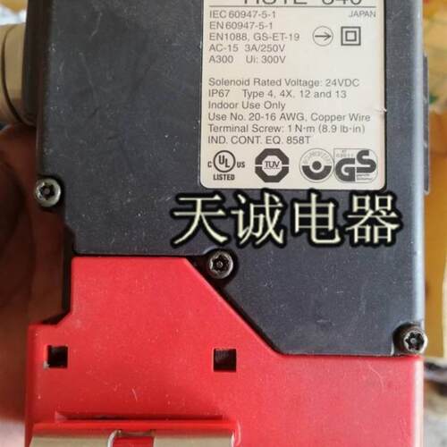 原装正品和泉IDEC安全门开关 HS1E-340 议价询价