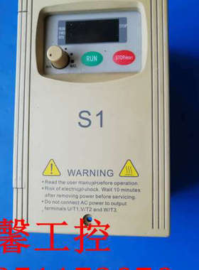 VFD-S1 台达变频器 VFD015S23D 实物图议价