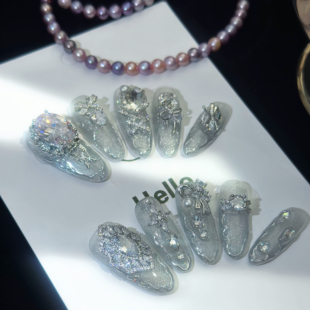 满锆石3.0长椭圆重工纯手工穿戴甲清冷感淡雅文艺银色美甲 604