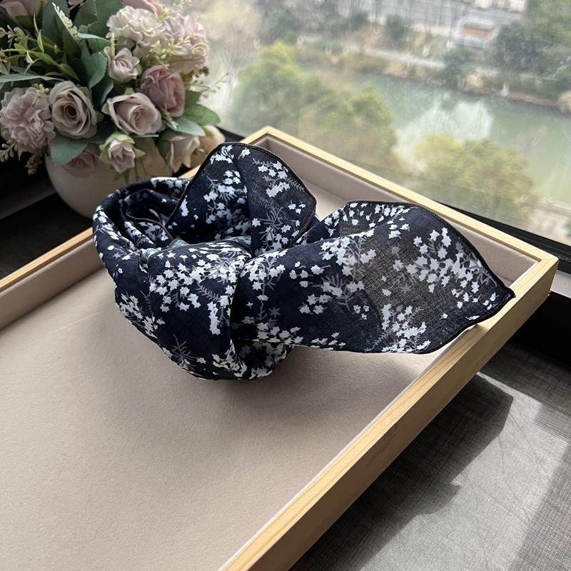 清新可爱装饰小方巾女头巾春夏季护颈围脖潮日系领巾发带薄围巾