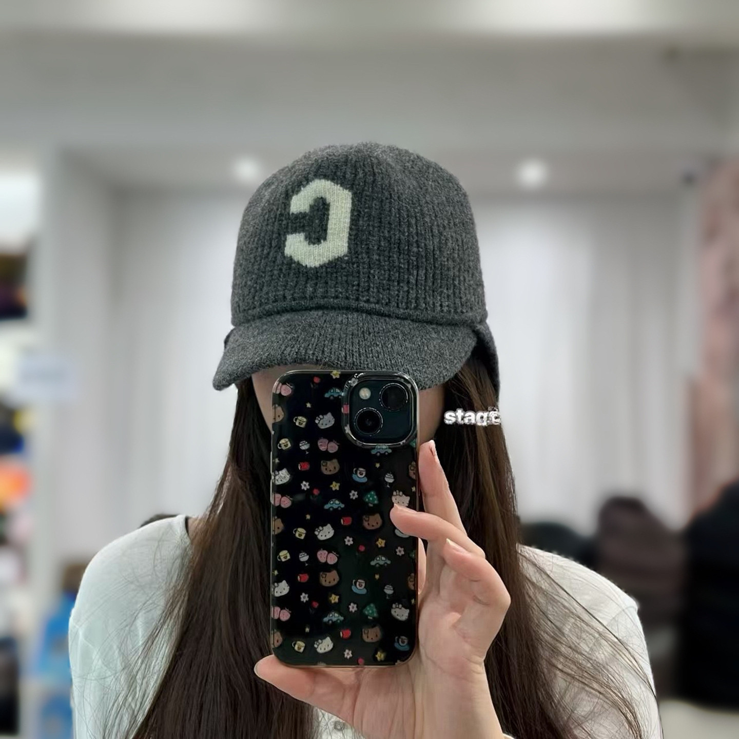 秋冬保暖护耳显脸小羊毛鸭舌帽