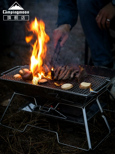 Портативная стойка для барбекю Кормана на открытом воздухе из нержавеющей стали у древесной плиты барбекю на гриле жареные дикие барбекю