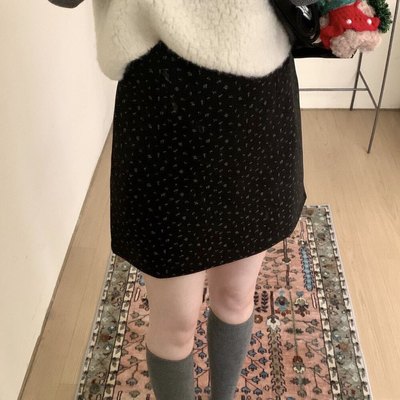 秋冬加厚毛呢小碎花半身裙