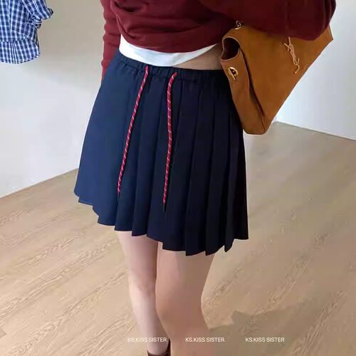 大码减龄学院风半身裙女