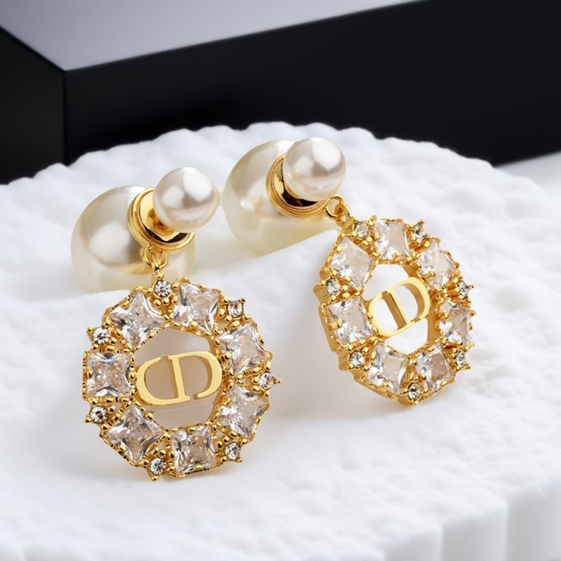 韩饰缘新款轻奢感大小珍珠耳钉韦雪同款猪鼻子耳坠潮流百搭耳饰女,饰品/流行首饰/时尚饰品新,耳钉,淘宝优惠券,粉丝福利购,淘宝优惠卷